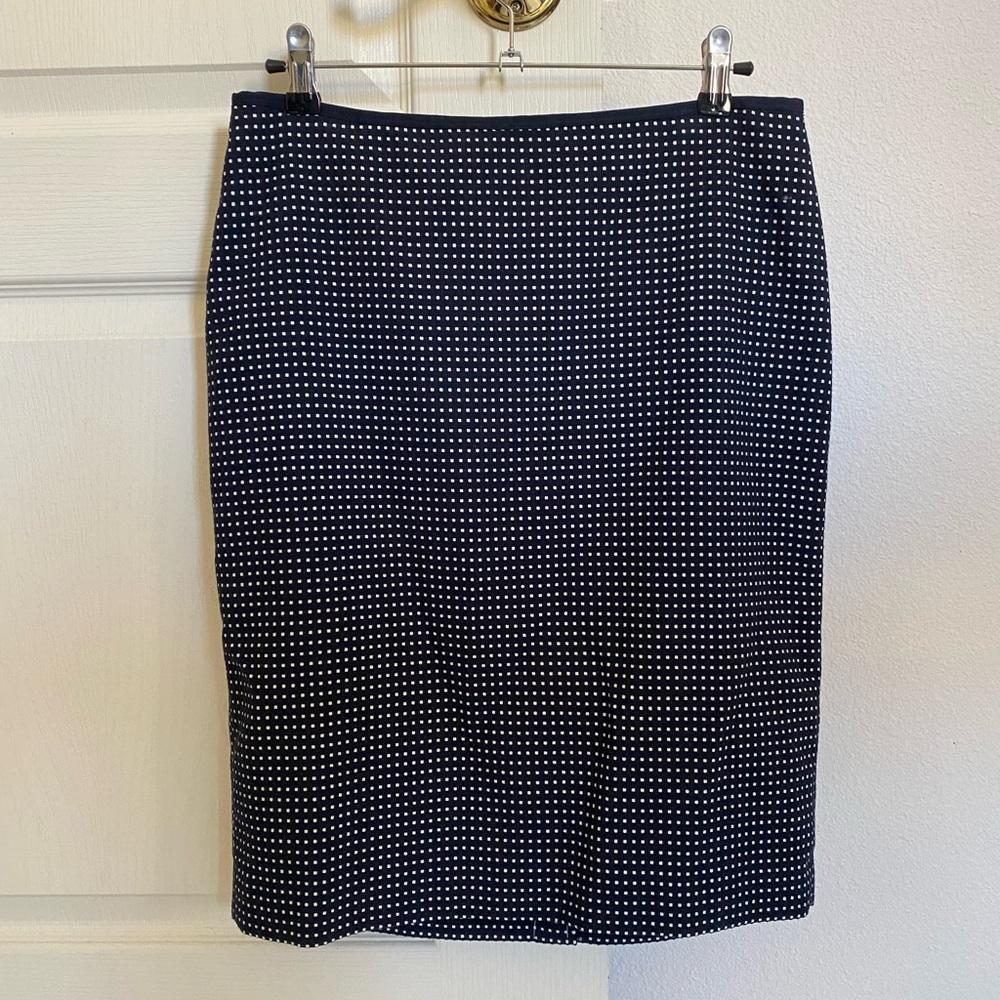 Ann Taylor navy white polka got pencil skirt 8P petite NWOT work career M